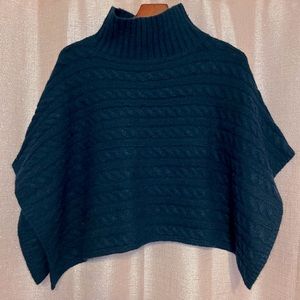 - NWOT Anthropologie Navy Blue / Teal Turtleneck Sweater Shrug Poncho Size…